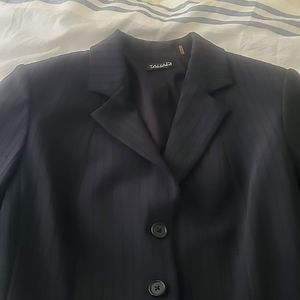 Black Tahari suit jacket